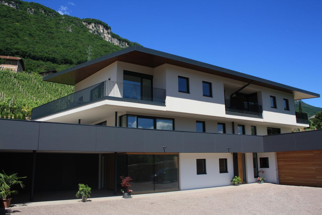 Tholr - Ferienwohnungen - Tramin Termeno Exterior photo